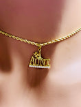 Load image into Gallery viewer, 10k solid gold #1 Aunt pendant, gift for the best aunt ever
