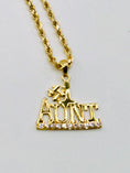 Load image into Gallery viewer, 10k solid gold #1 Aunt pendant, gift for the best aunt ever
