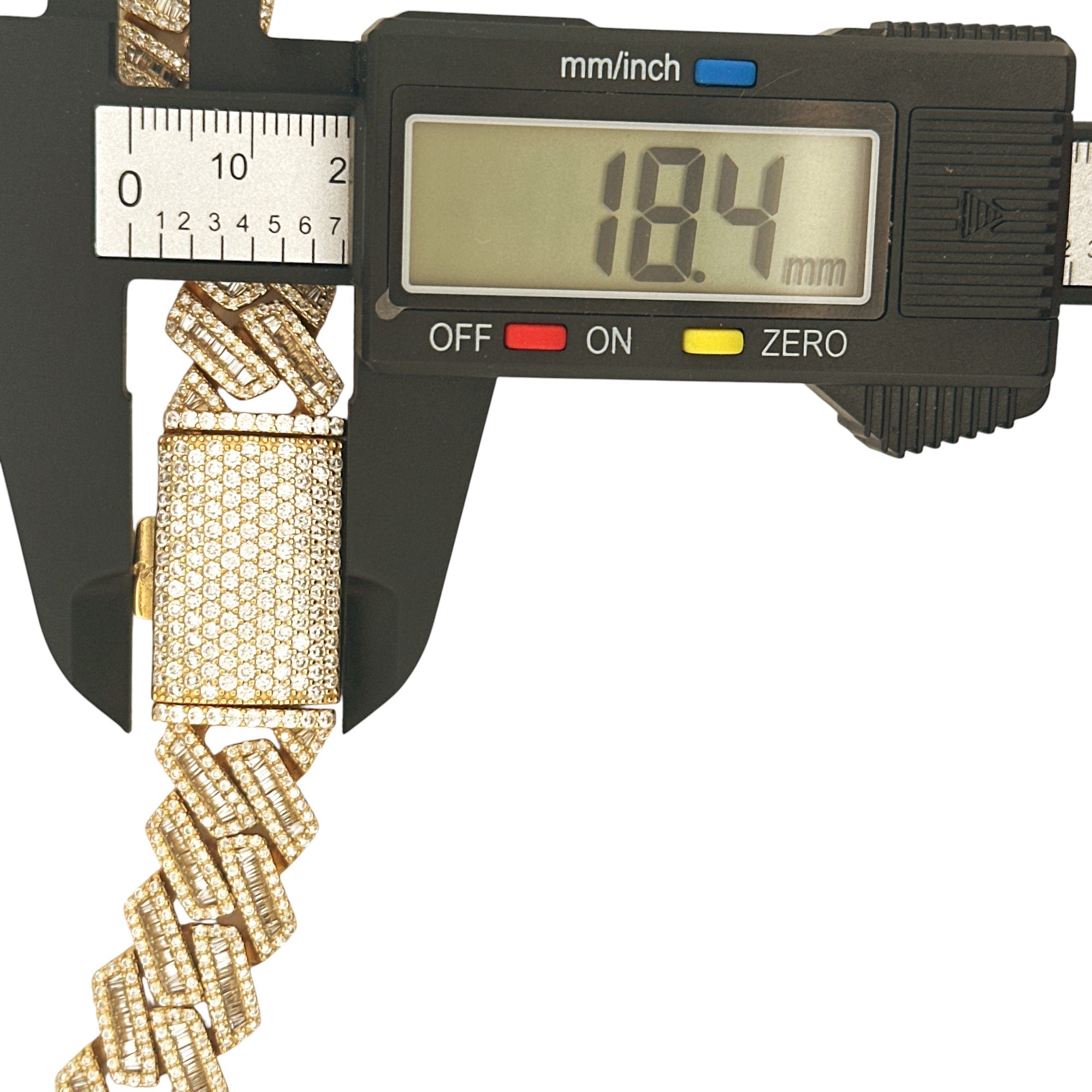 Cuban Link Apple Watch Band – VVS GRA Certified Moissanite Lab Diamonds | Fits All Series | 100% Passes Diamond tester