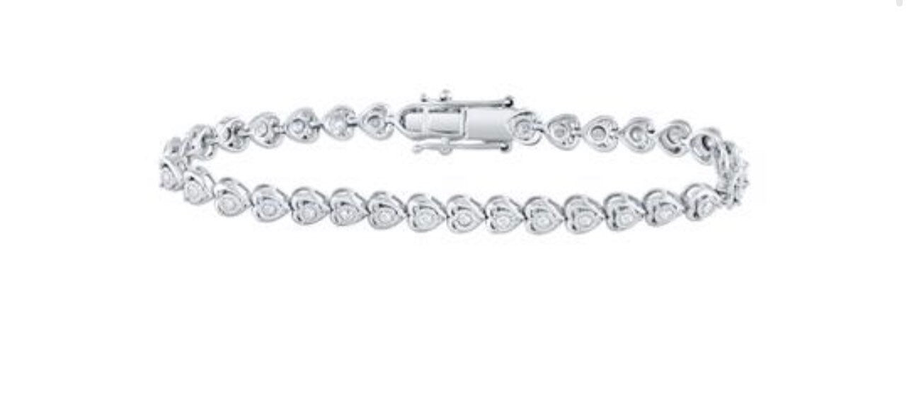 Women’s Certified Real Diamond Heart 1 carat natural diamonds tennis bracelet. Comes w/ authenticity certificate and leather gift packaging