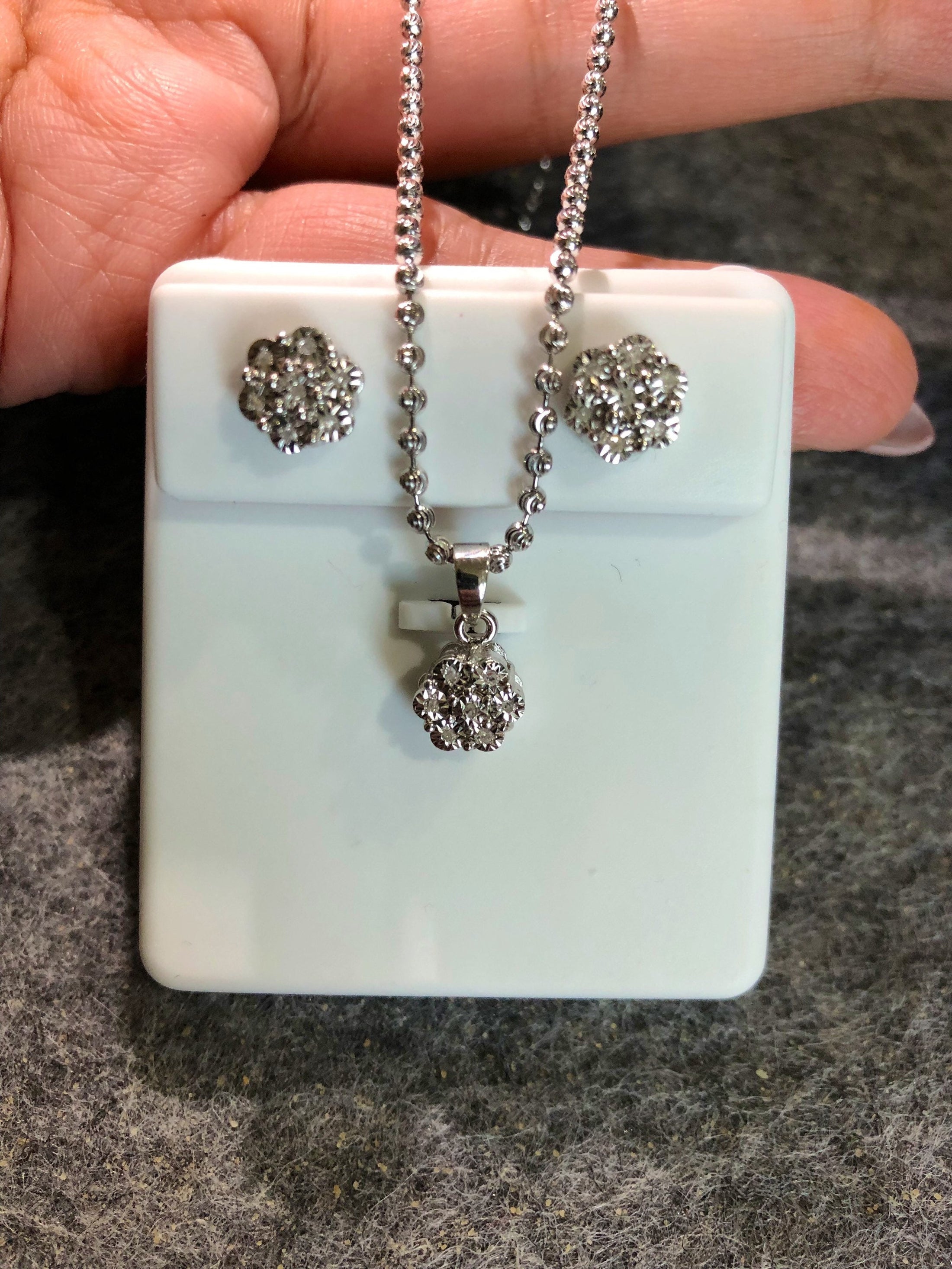 Labor Day Sale! 100% Natural Real Diamond Earrings & Pendant Set. Free Diamond cut Moon chain. Comes W/ Certificate of authenticity.