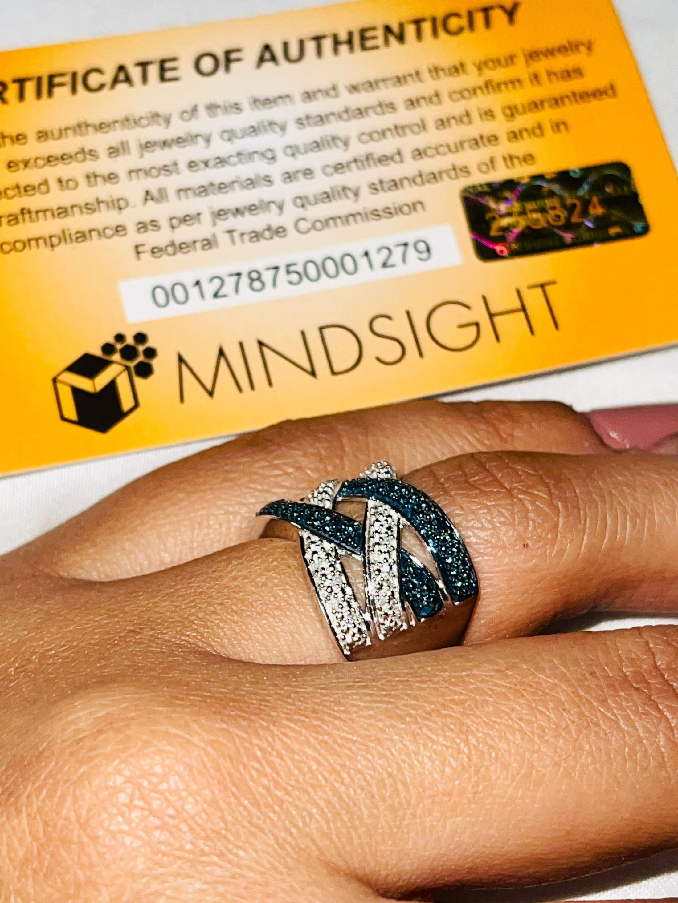 Beautiful custom made designer band blue diamond real diamond ring w/ certificate of authenticity Best Gift Huge sale! don’t miss out!