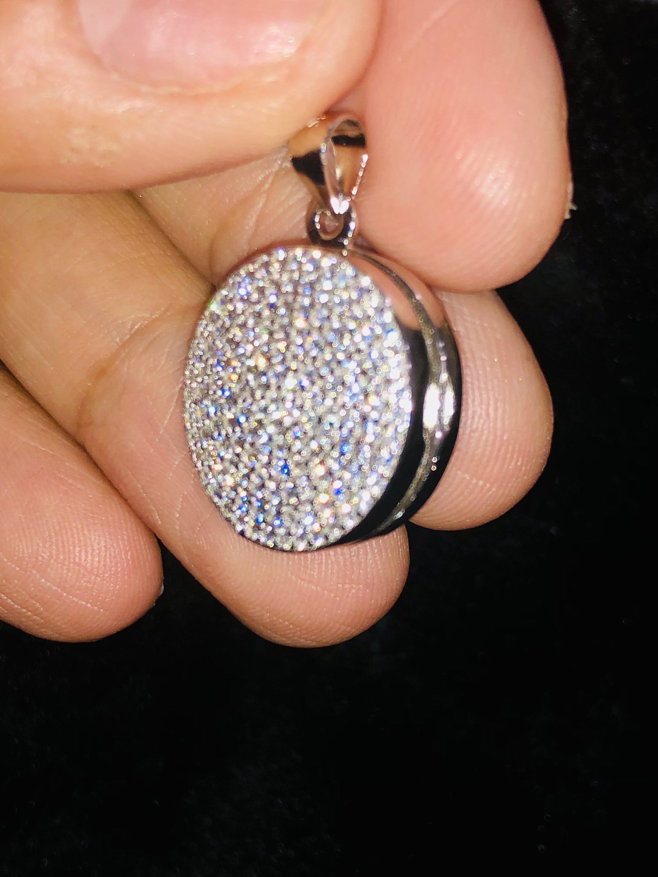 Best holiday gift ready to ship! Diamond custom made locket pendant charm. Put picture of your loved ones close to your heart w/gift box