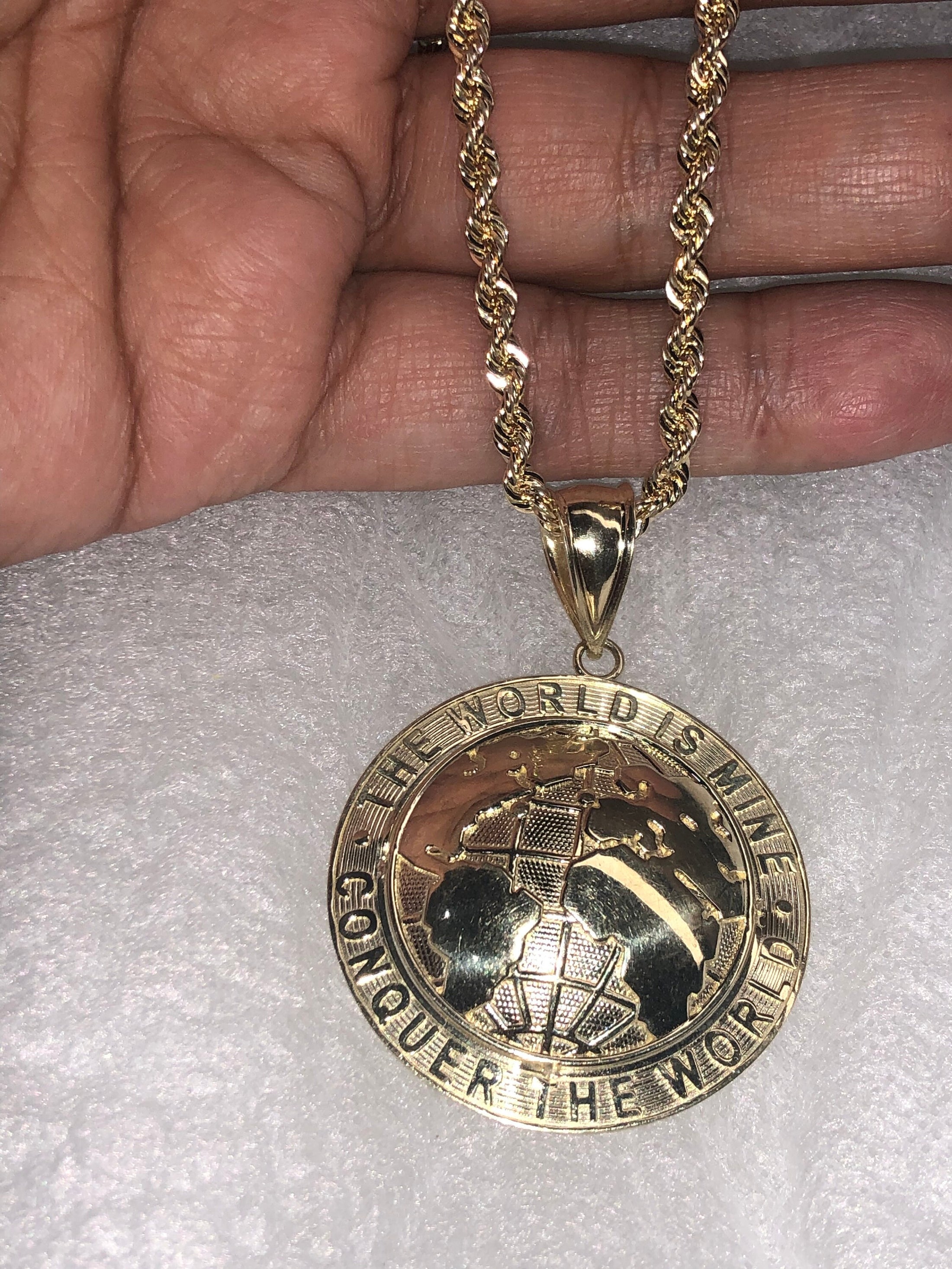 10k solid gold The World Is Yours Pendant 2in w/ 4mm solid gold Diamond cut rope chain 20inch Not Plated! genuine pure gold. Best gift!