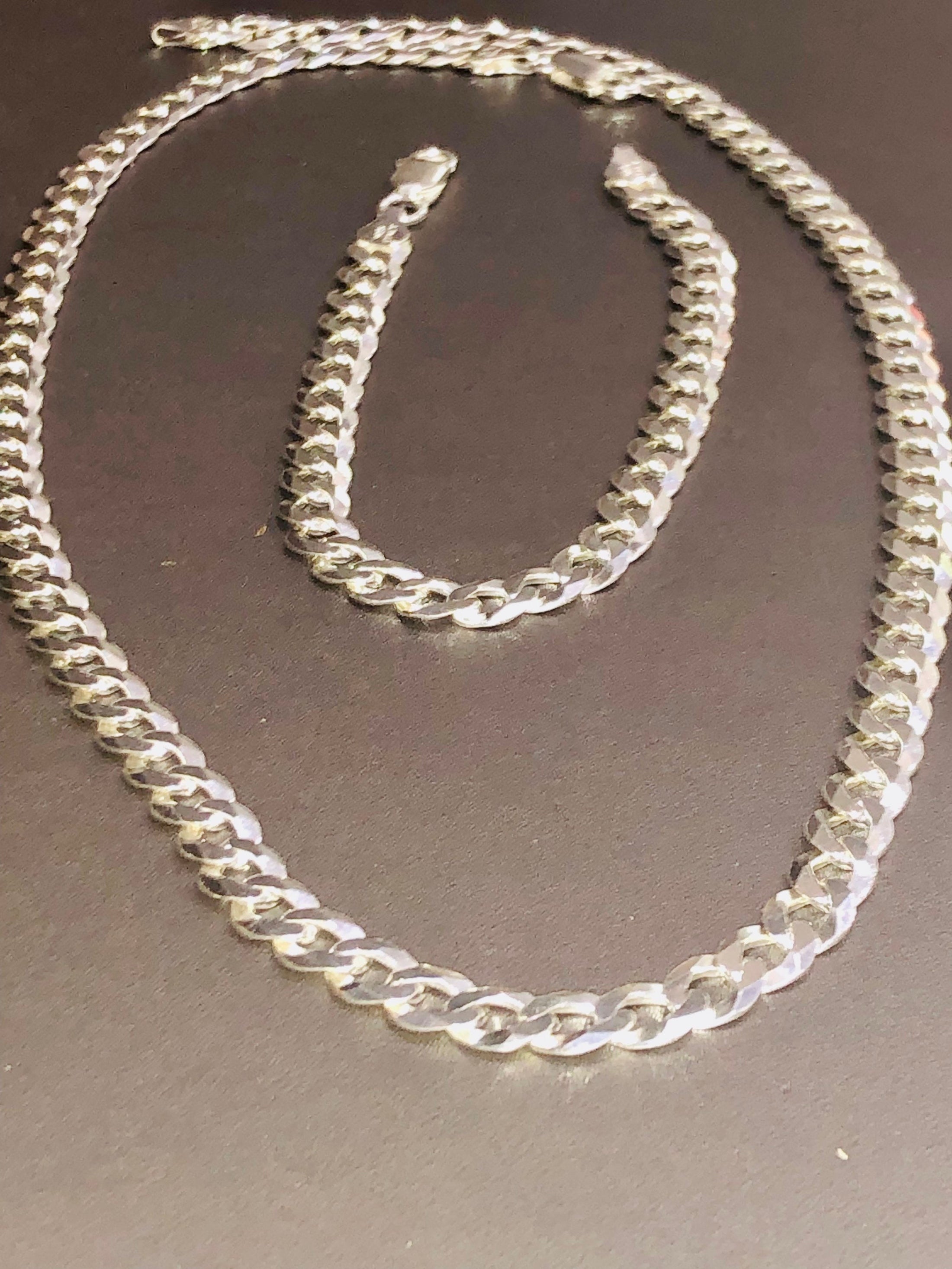 Diamond cut solid Cuban link chain & bracelet set! Huge Semi Annual sale deals holiday gift best seller last set gift wrapped! Wow!