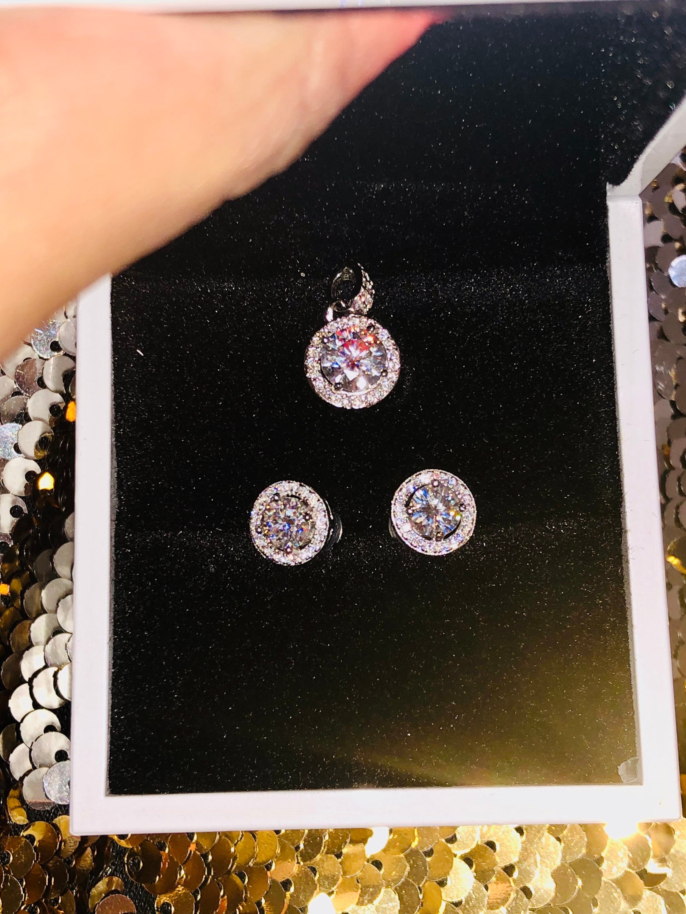 GRA Certified 2ct VVS custom made diamond necklace earring set. Best wedding bridal anniversary birthday holiday gift mesmerizing set