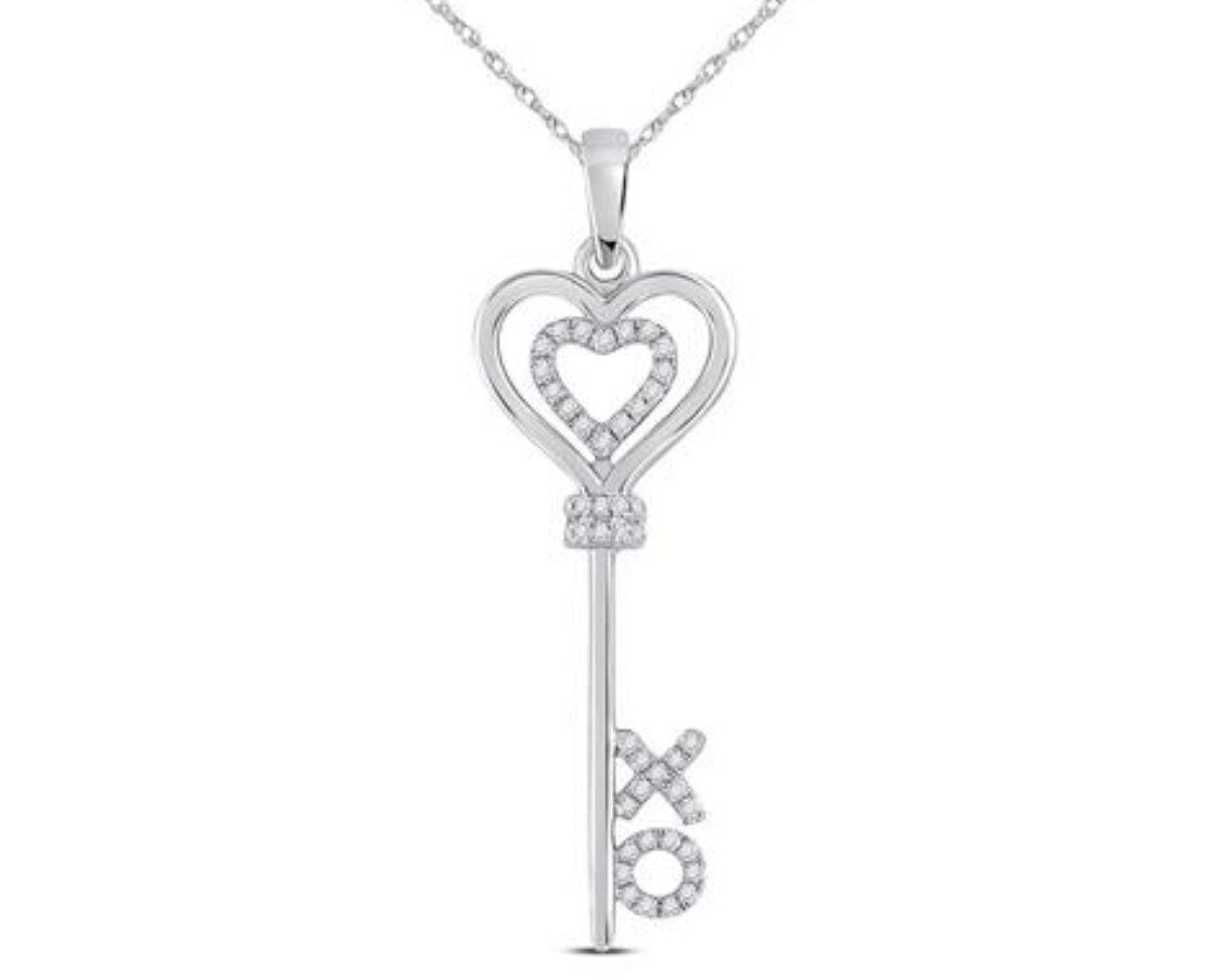 Real diamond XO key heart pendant charm with beautiful Turkish diamond cut sparkle chain free led gift box ready to gift For all occasions