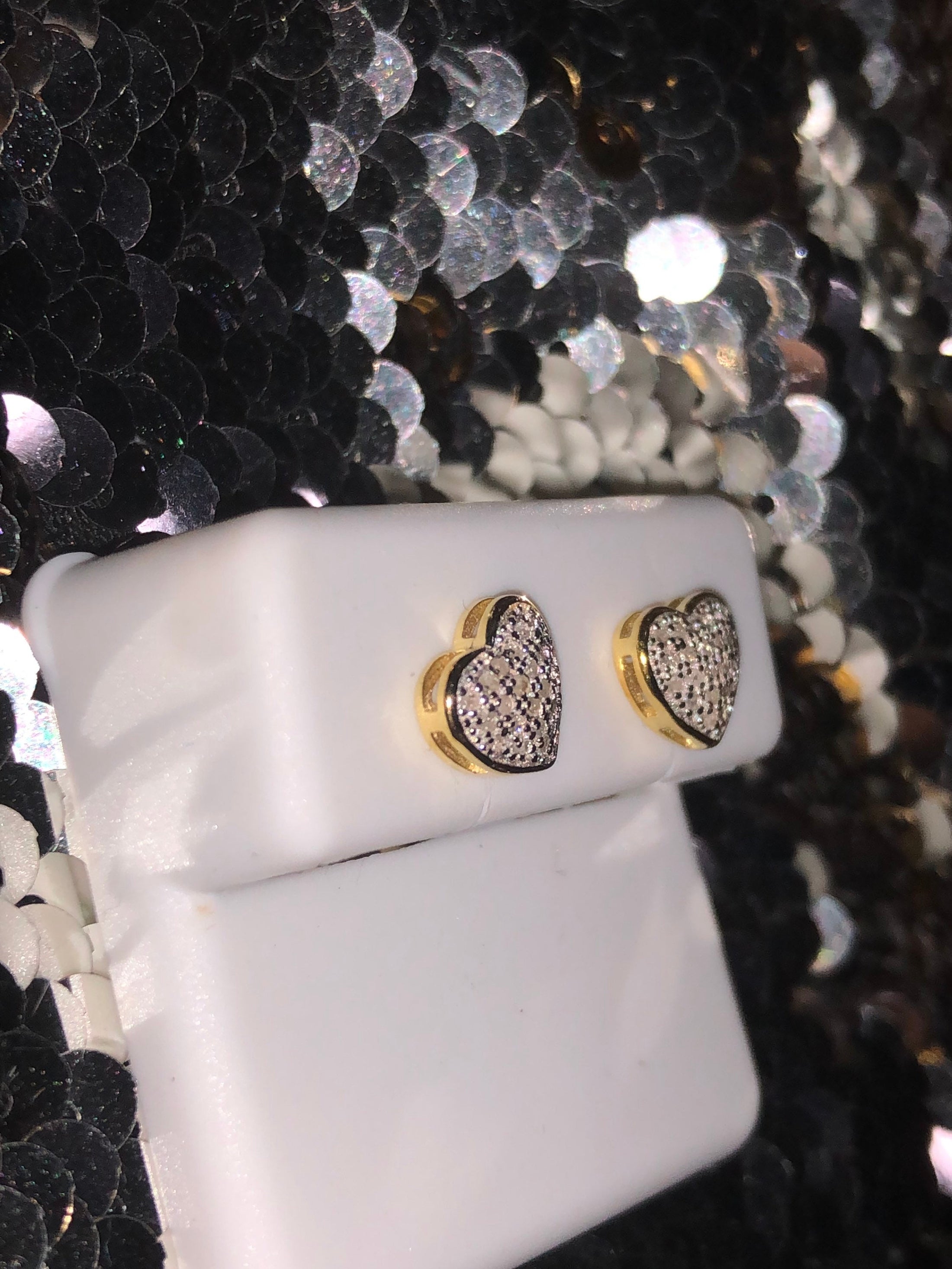 Real diamond puff heart earring stunning gift for holiday anniversary birthday wedding so beautiful huge sale limited fast shipping!