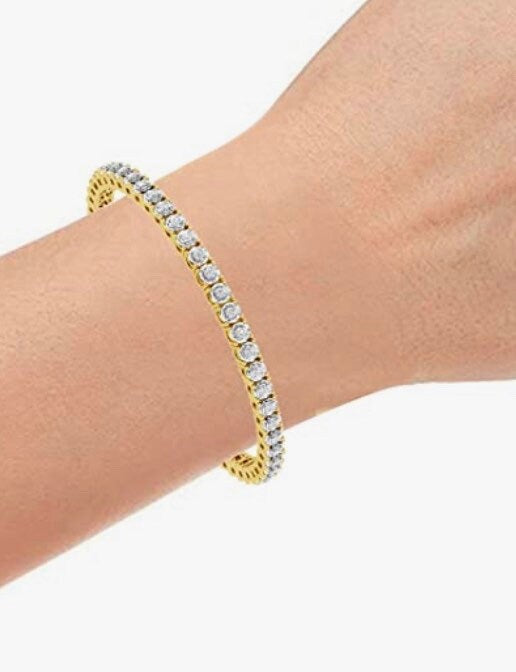 Stunning natural genuine 1 cttw real diamond tennis bracelet in a beautiful miracle setting. Best gift for me or women gift wrap included!