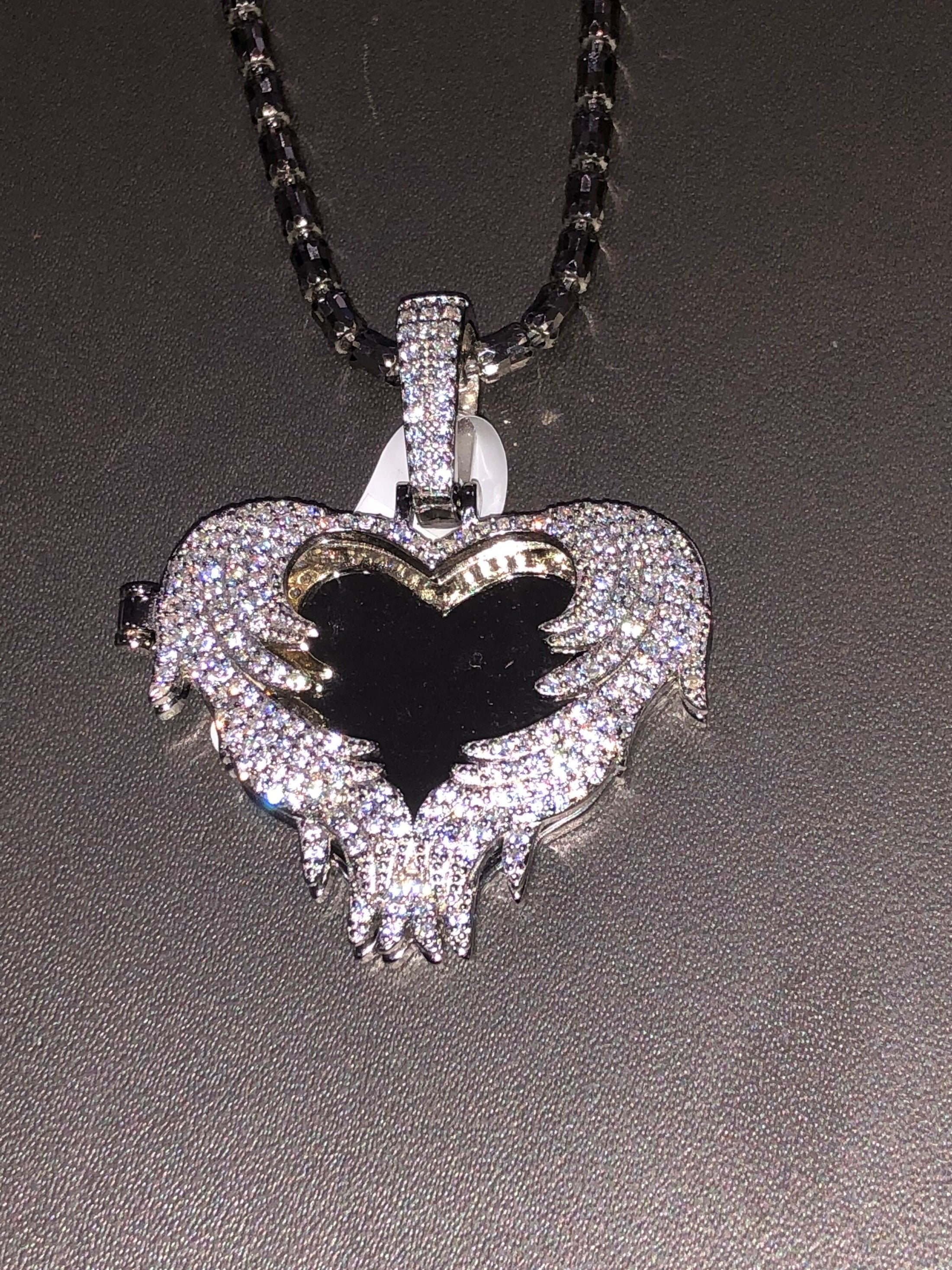 Stunning functional Swarovski heart angel wing memorial picture pendant charm. The wings open into a picture heart locket best memory gift