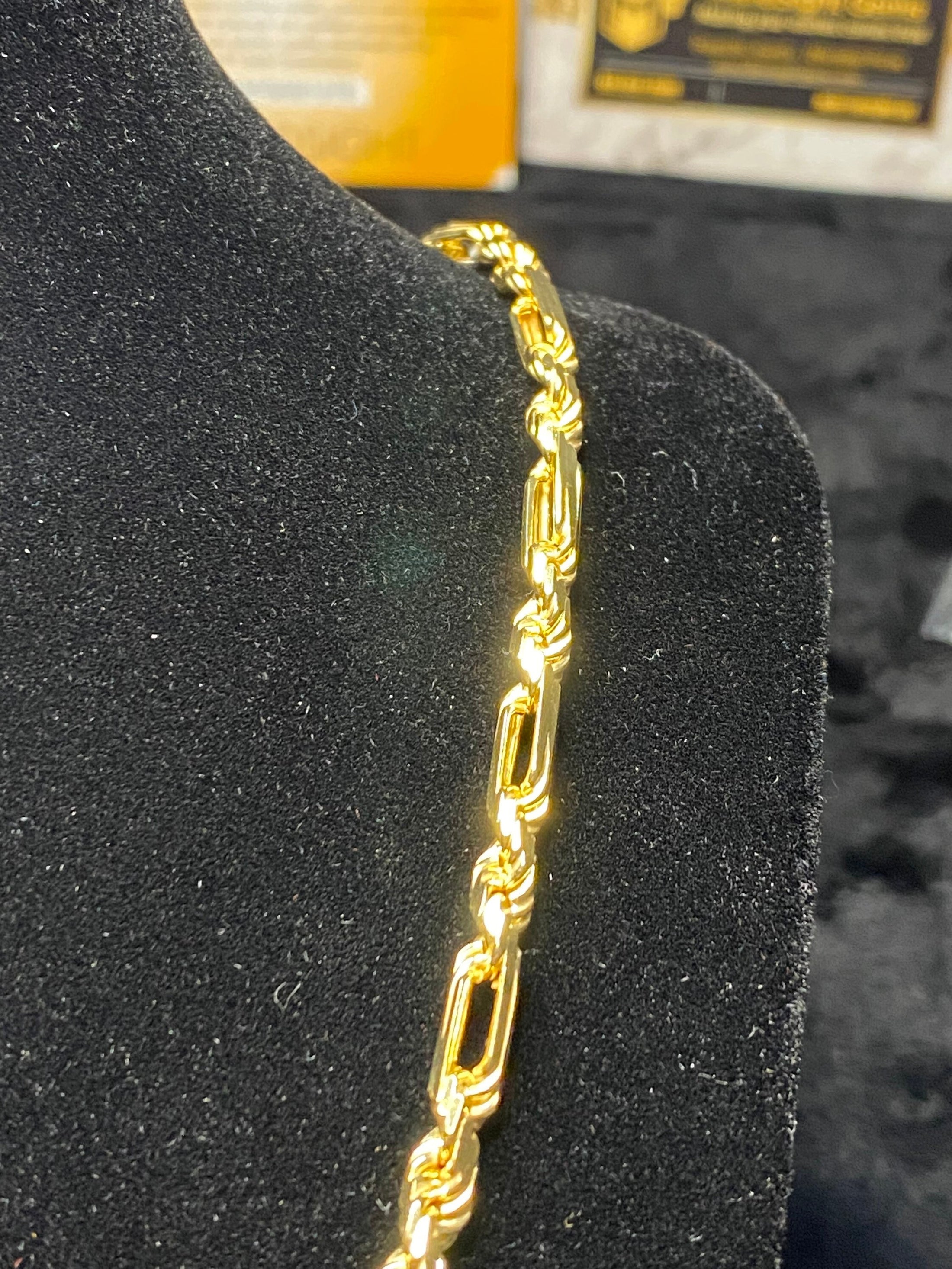 10k Yellow Gold Vermeil Mens Diamond Cut Link Chain Rare Design Wear it as a chain bracelet gift for Him on birthdays anniversary grad gift