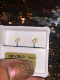 Cargar la imagen en la vista de la galería, 10k solid gold earrings, real gold,screw back studs for men, women, 3mm solid gold solitaire VVS Swarovski Studs, Baby, Girls, Gift for kids
