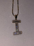 Cargar la imagen en la vista de la galería, I initial | 10k Gold Vermeil | Swarovski Crystal pendant | Monogram Name Necklace | VVS clarity | For Her | For Him | Christmas Gift
