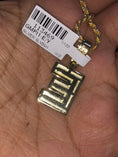 Cargar la imagen en la vista de la galería, E initial | 10k Gold Vermeil | Initial Chain | Swarovski Crystal pendant | Monogram Name Necklace | VVS clarity | Christmas Gift
