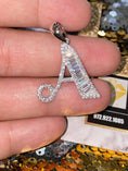 Cargar la imagen en la vista de la galería, A initial | Monogram Name Necklace | 10k Gold Vermeil | Swarovski Crystal pendant | VVS clarity | For Her | For Him | Christmas Gift
