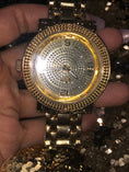 Cargar la imagen en la vista de la galería, 100% Natural Diamond Men’s Luxury Watch - Gift For Men/Him - Dial - Gift Box Included Unisex Diamond Watch - Real Diamond Watch - Best Gift
