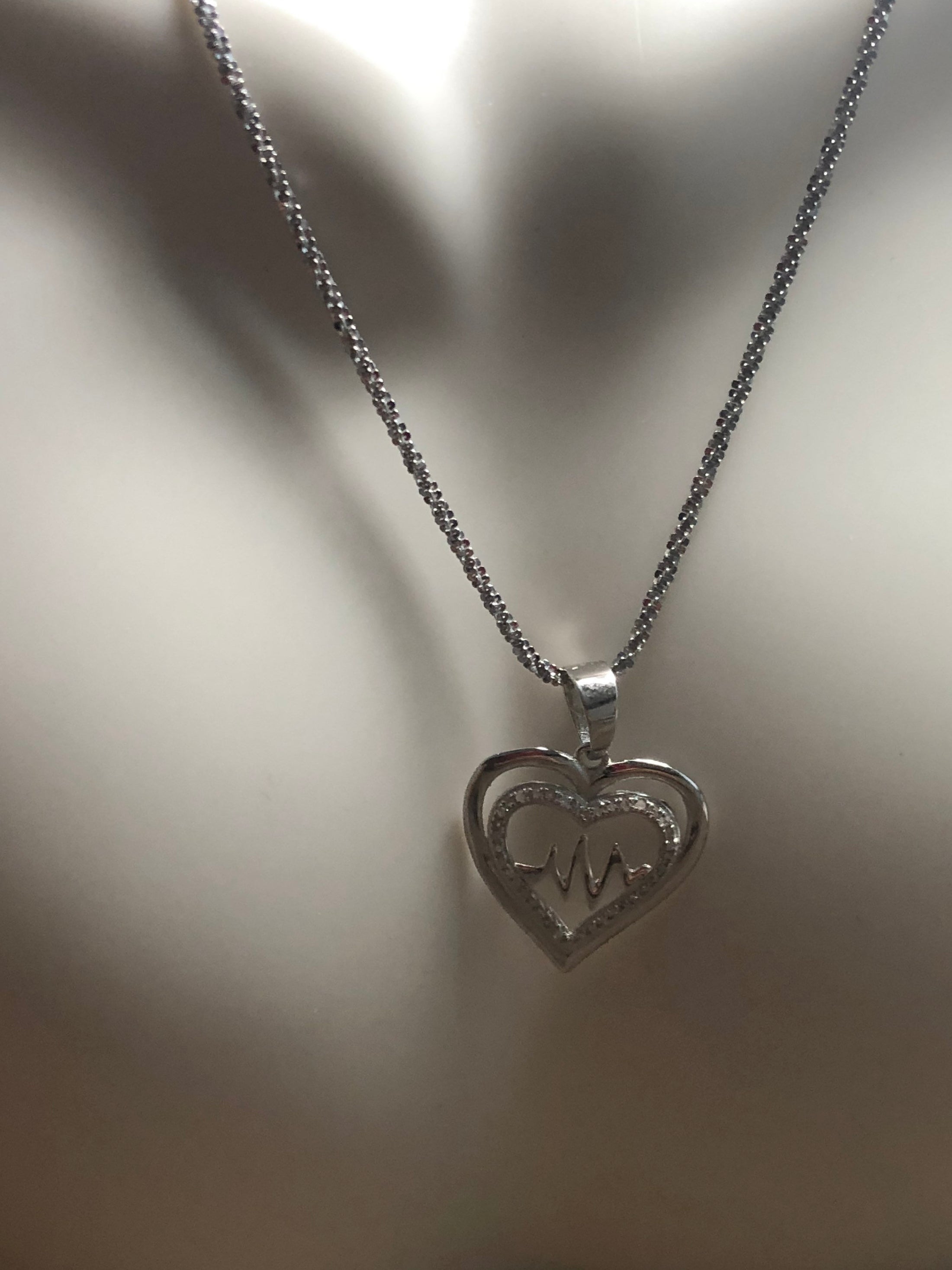 Biggest sale of the year! Real diamond heart pendant charm, genuine natural diamonds, Not CZ not lab made, heartbeat love pendant, best gift