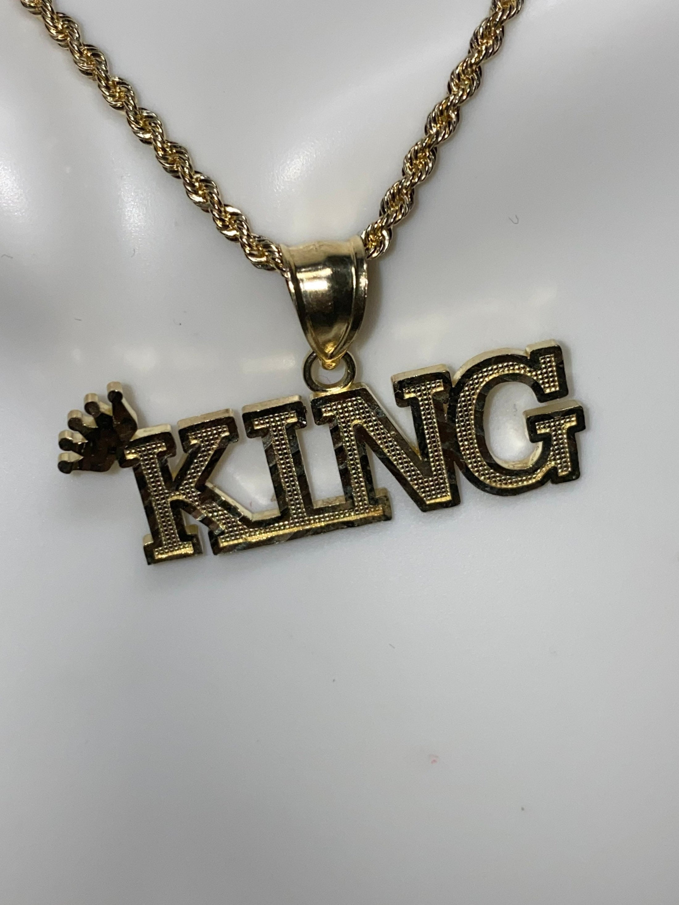 10k Solid Real Gold Diamond Cut King Pendant, Gift For Him, Anniversary, Birthday, Christmas’s Day present for men, Custom King Men Necklace