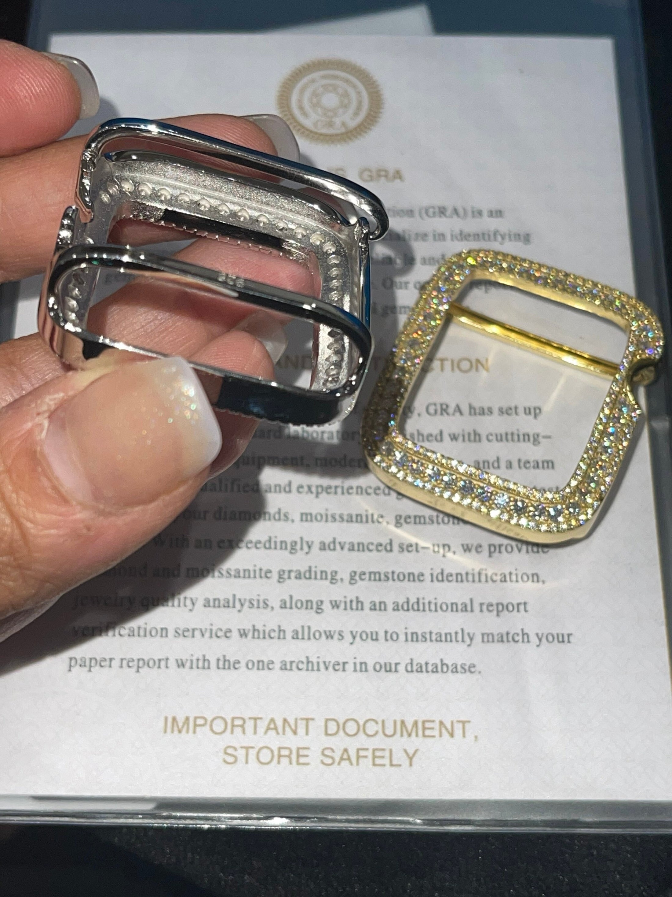 Luxury Diamond Apple Watch Bezel | 49mm Ultra Series | GRA Certified VVS |14k Gold Vermeil Apple Watch Case 38mm/41mm/42mm/44mm/45mm/49mm