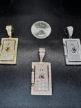 Cargar la imagen en la vista de la galería, Certified Diamond Urn Pendant | Unique Memorial Jewelry Charm
