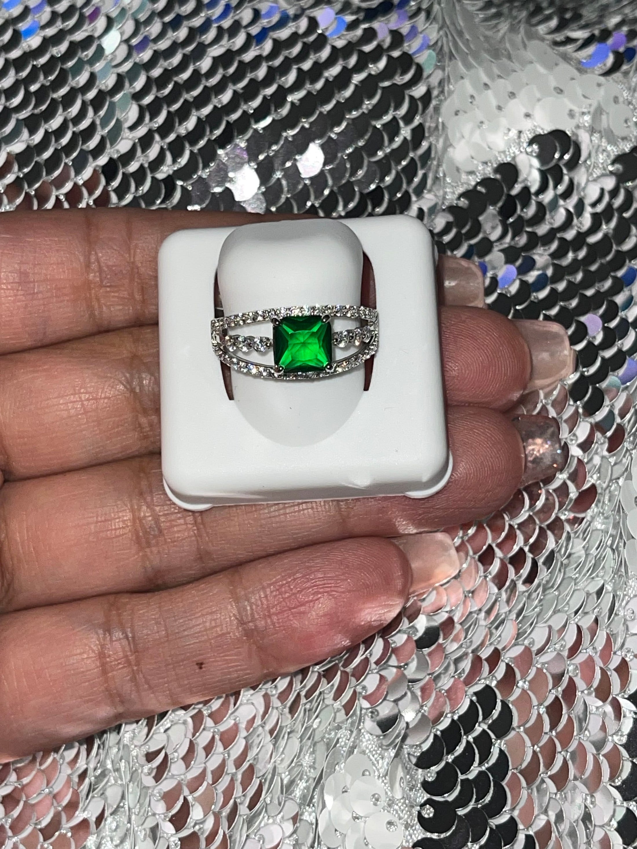 Emerald Crystal Custom 925 White Gold Vermeil Ring - Unique Design, Perfect for Special Moments, Anniversary, Birthday, Wedding, Christmas